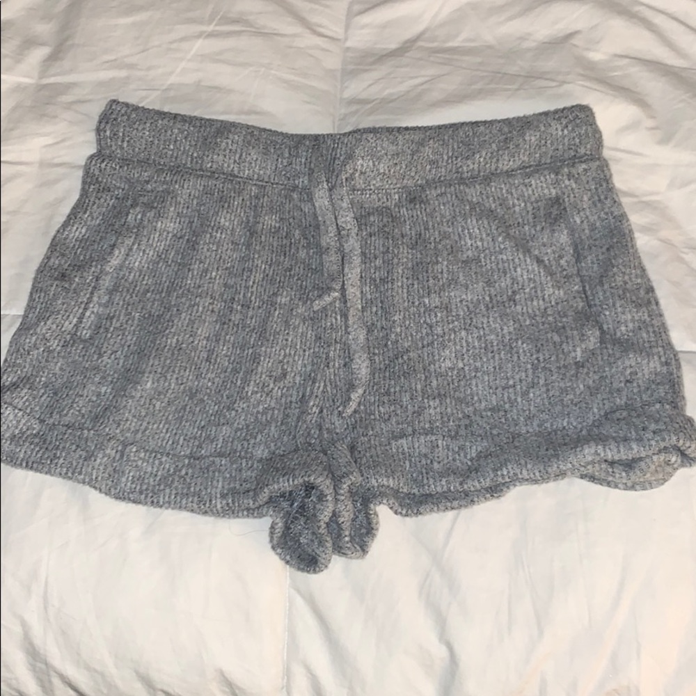 grey ribbed shorts